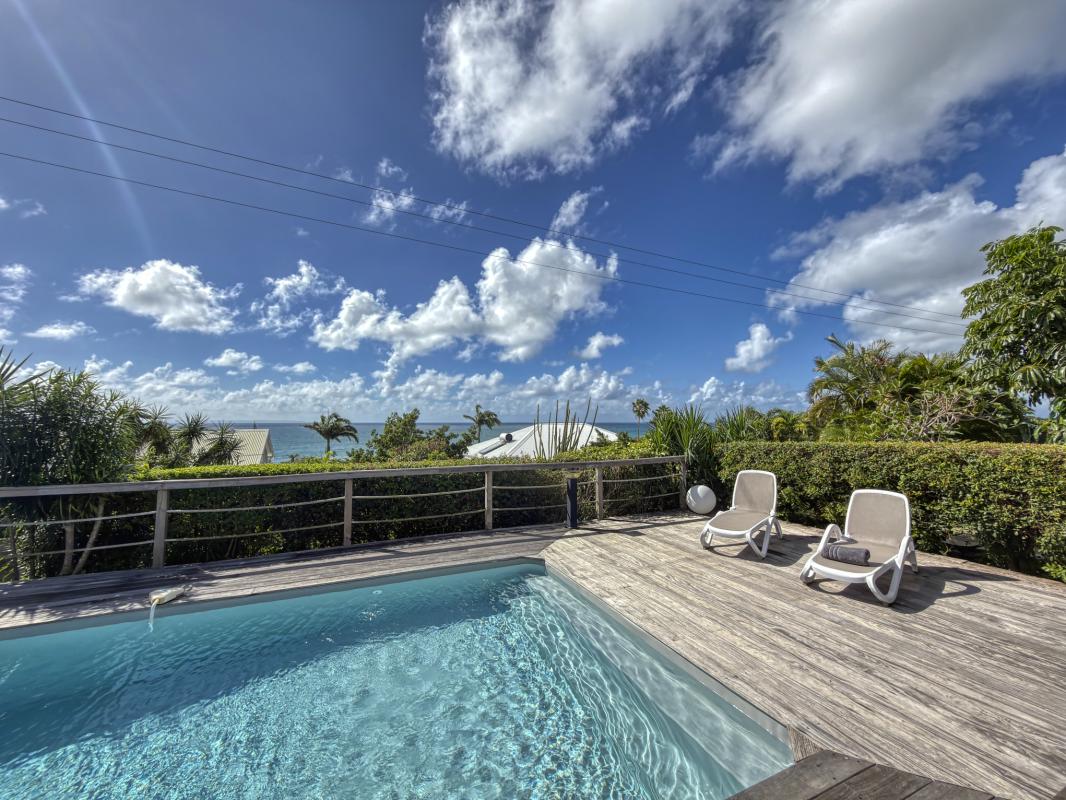 5.Location Villa piscine vue mer Sainte Anne Guadeloupe_Piscine vue mer